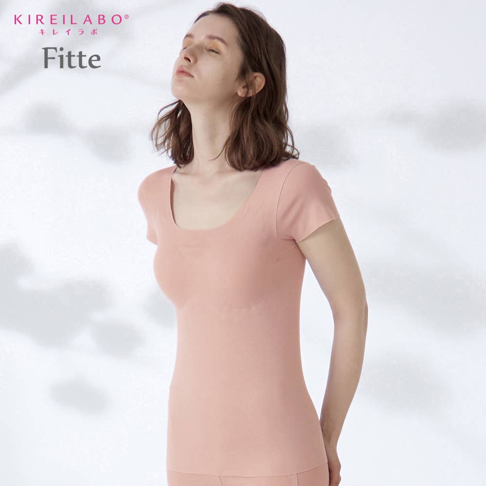 【完全無縫製】カップ付き2分袖インナー